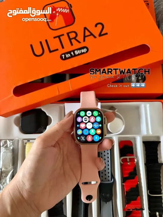 ساعة الترا الذكية – الإصدار الجديد بالحجم الكبير 49mm متوفرة بلون فضي فاخر  ومعها 7 قشاطات بأشكال