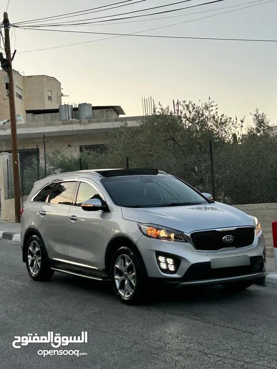 KIA    SORENTO    2017    2,2 Desil