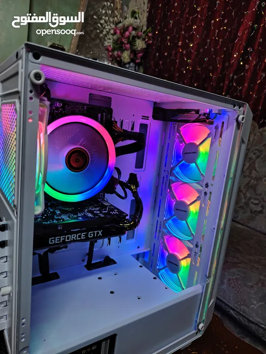 Pc gaming للبيع مواصفات جيده