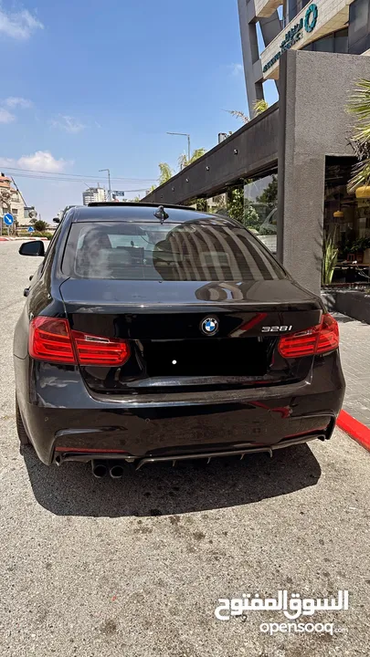 BMW 328i Sport