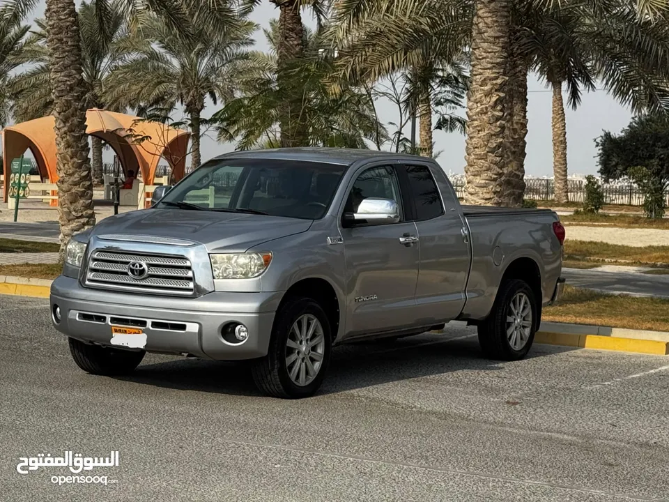 Toyota Tundra 2008 (Silver)