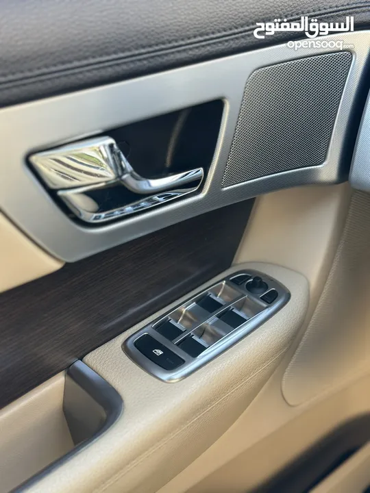 JAGUAR XF 2013 Full loaded (مخزنة) وارد الوكالة وصيانة الوكالة قاطعة مسافة 40 الف كم
