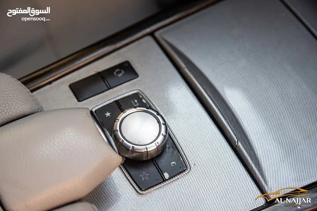 Mercedes E200 Avantgarde Amg kit 2015  السيارة وارد و بحالة الوكالة