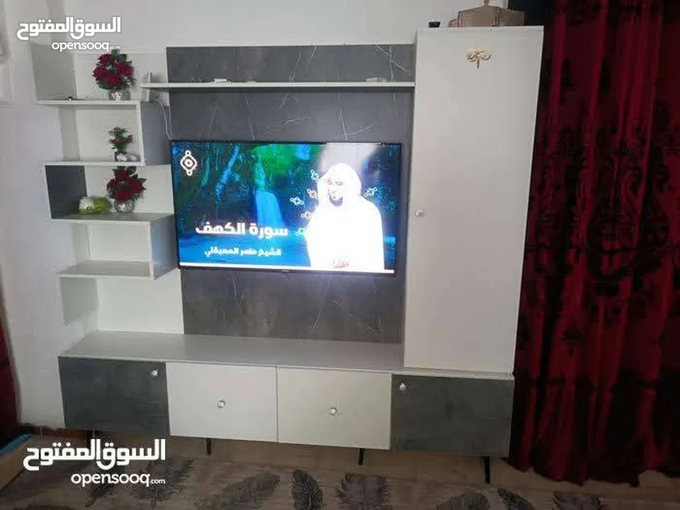 طاوله شاشه للبيع بدون شاشه