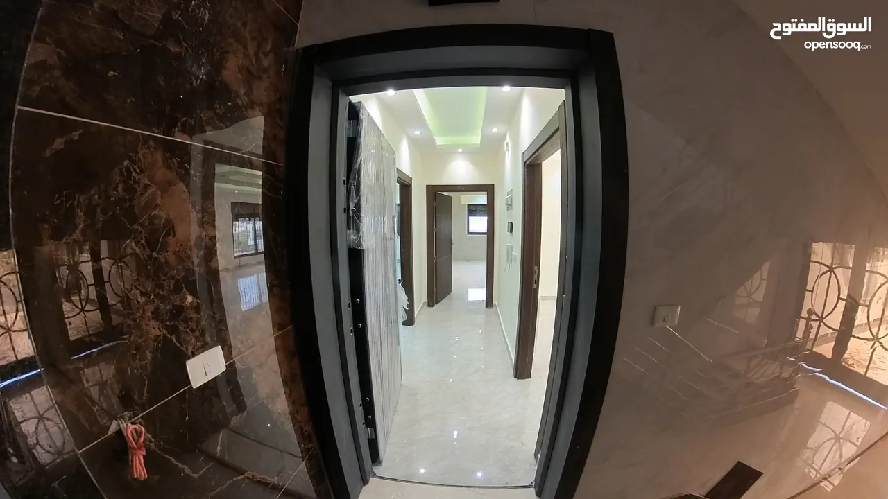 شقة سوبر ديلوكس طابق أرضي في مرج الحمام