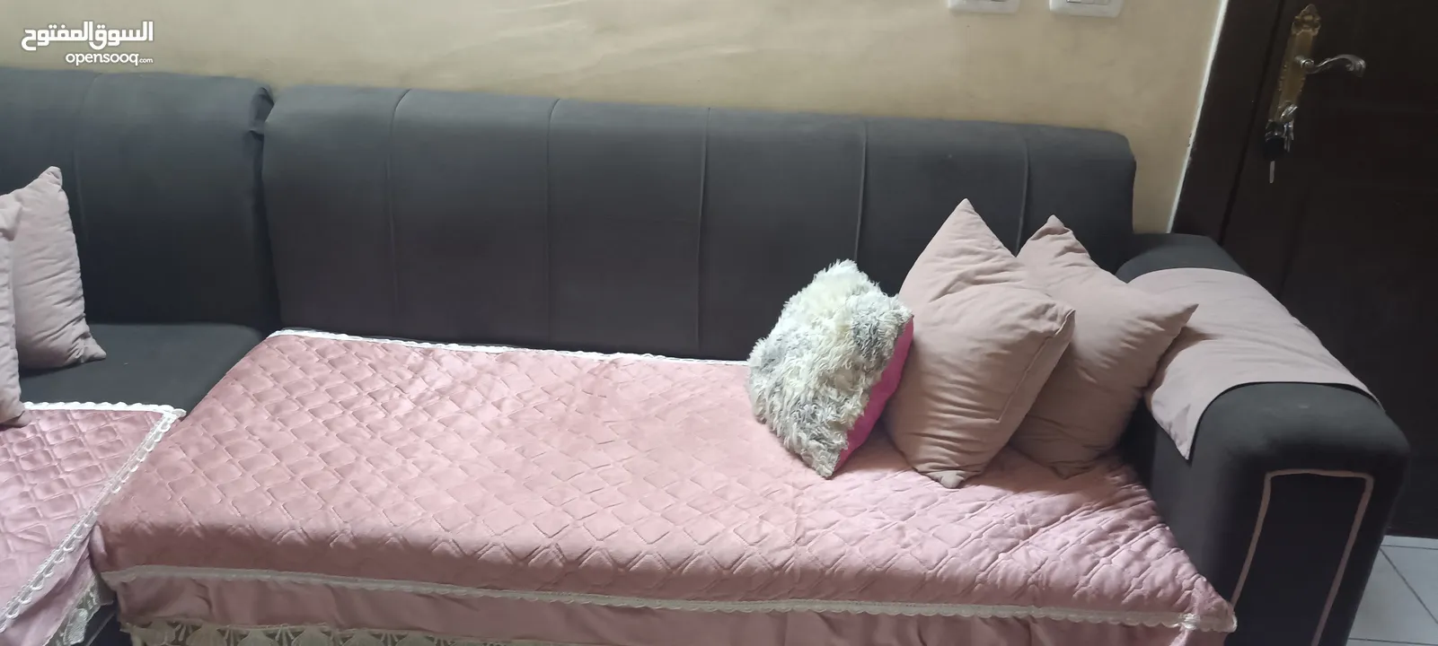 طقم كورنر للبيع بحاله جيدة جدا