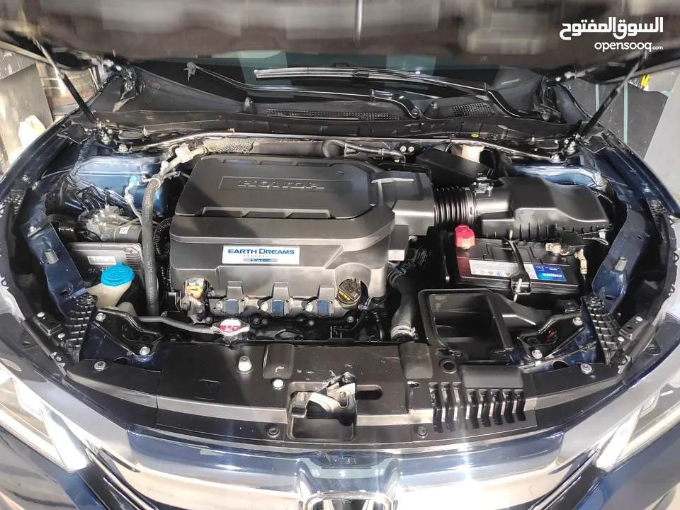 هوندا اكورد V6. فول اوبشن  للبيع او البدل التيما او اكورد  من موديل 2018
