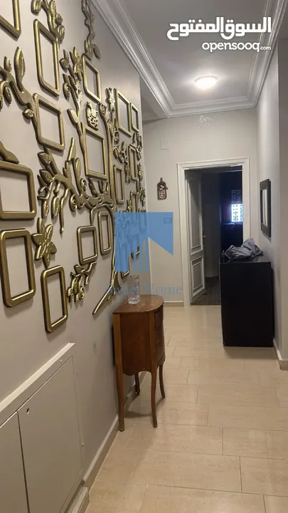 شقة طابقية فاخرة للبيع في دير غبار - خلف ال Olive Tree طابق اول 315م تشطيب سوبر ديلوكس