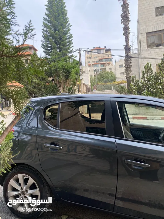 اوبل كورسا 2017