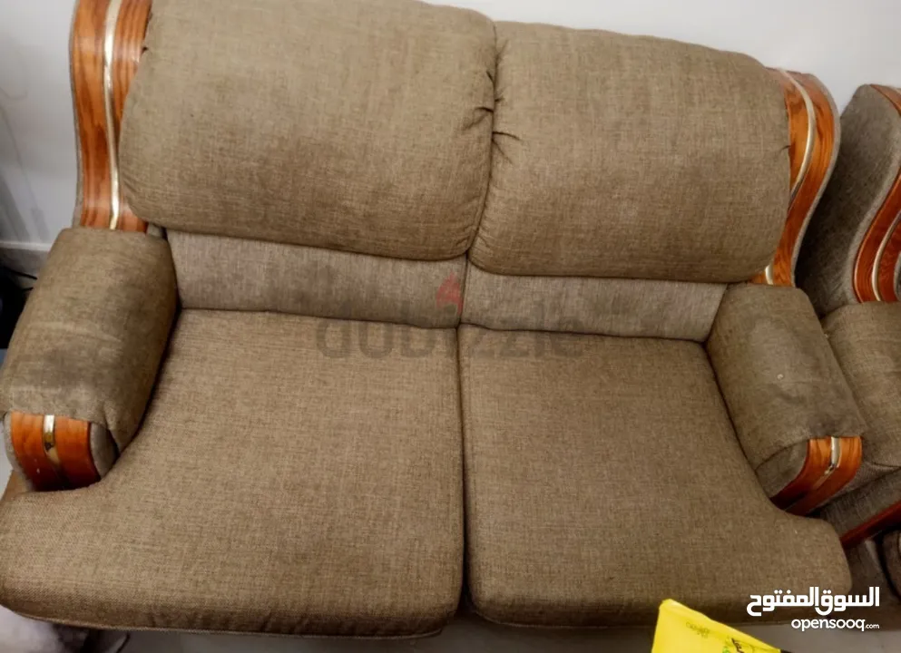 sofa juite material 2+1 seater