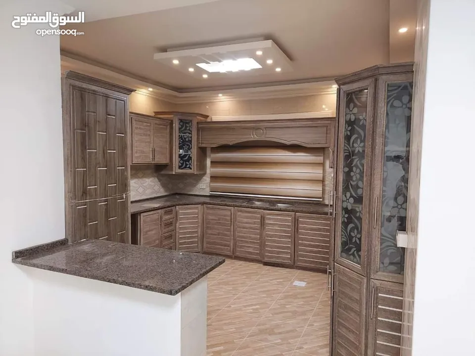 مطابخ ذات جودة عالية بلخامات والتصنيع