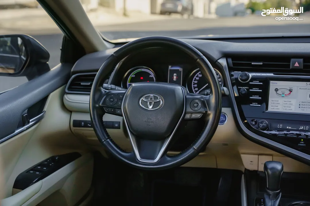 Toyota Camry GLE Hybrid 2019  تويوتا كامري GLE هايبرد  فل كامل مع فتحه
