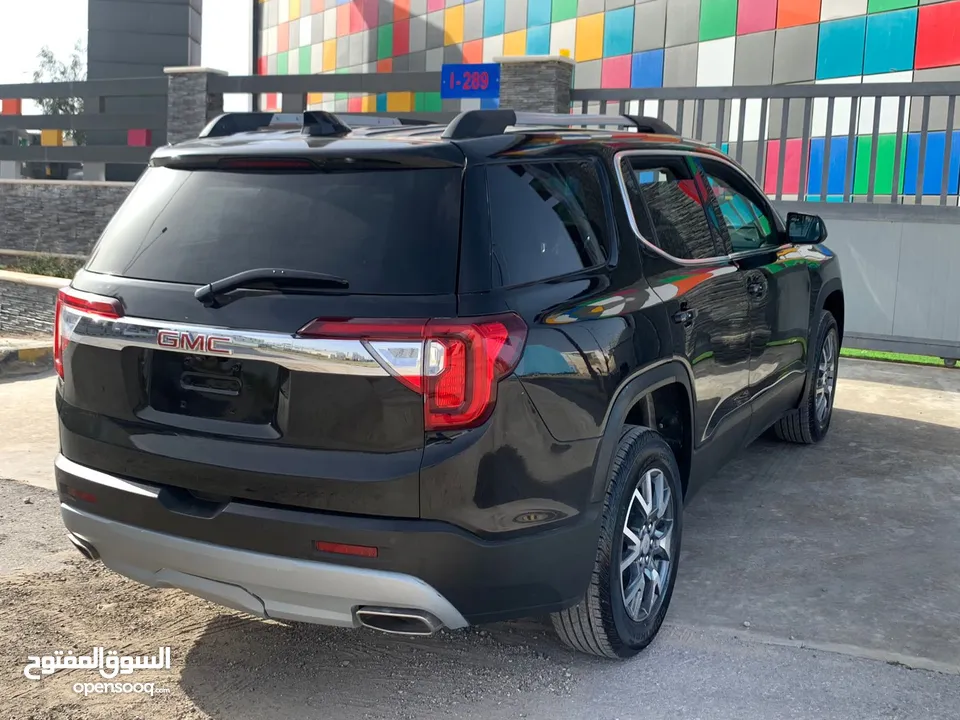 GMC Acadia 2023 تصلح لجميع الإعفاءات