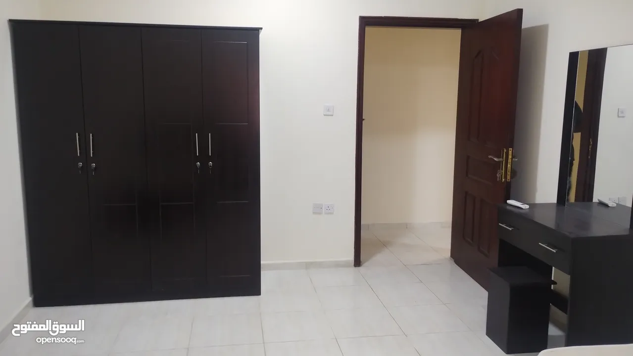 Rooms for rent to executive bachelor's in Bin mohamud and al sadd for 2300