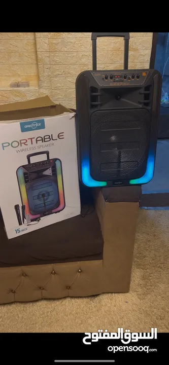 سماعة حفلات BT Speaker .. 15 inch  لا سلكية .. جديدة جدا استعمال مرة واحدة فقط . التواصل عبر الواتس