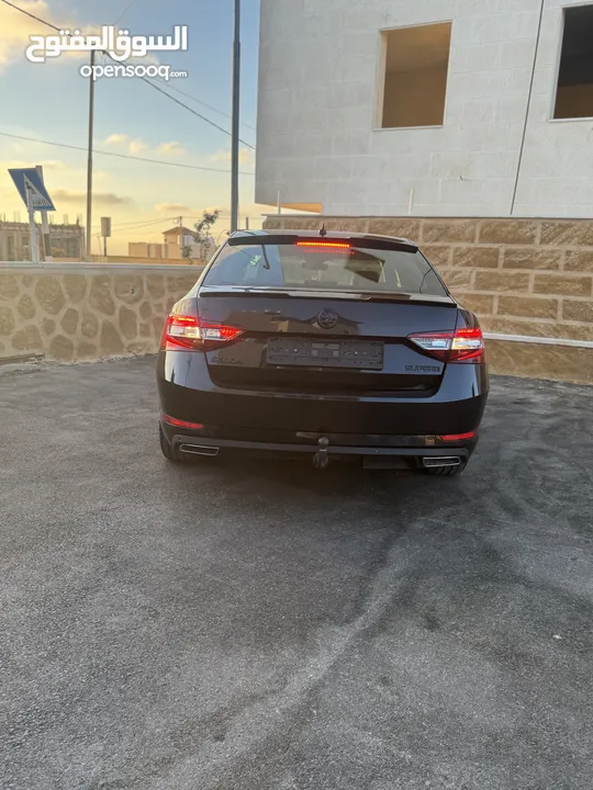 سكودا سوبيروب
