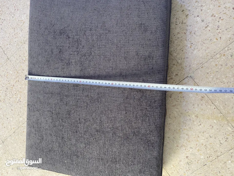 طرحات خمسة مع مساندهم
