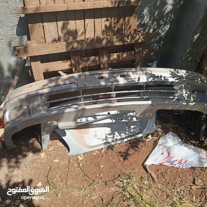 اضواء نيسان صني موديل 2001