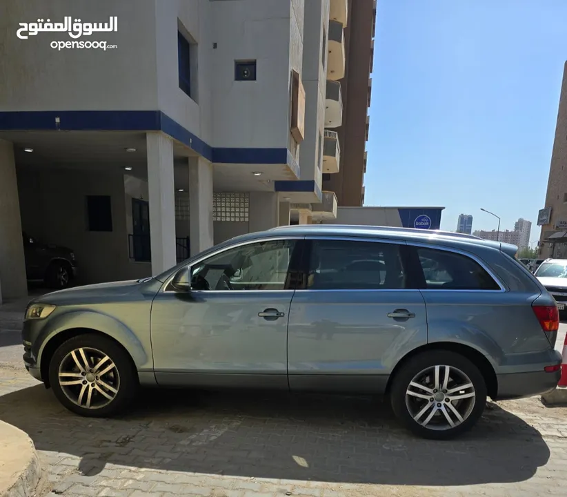 أودي Q7 موديل 2009 Audi Q7 - 2009