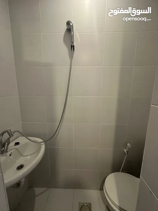 شقه غير مفروشه للايجار في دير غبار ( Property 43160 )-175093140