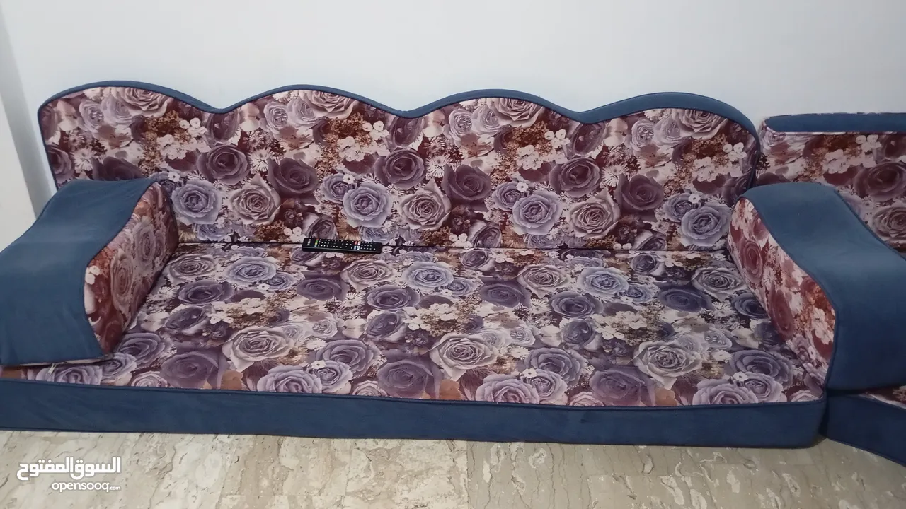 مجلس عربي مستعمل نضيف استعمال بسيط