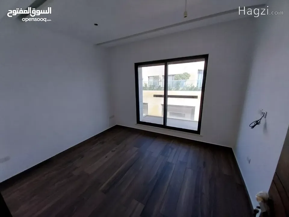 شقة دوبلكس روف مميزه تشطيبات سوبر ديلوكس في دوار الرابع ( Property ID : 30113 )