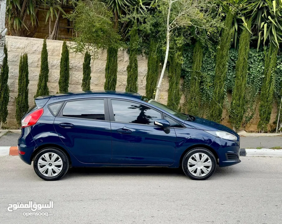 ‏Ford Fiesta 2015 ، اوتوماتيكك ، مطور 1600 فحص ممتاز تخلو من الحوادث ، بوية الشركة  Abu kwaik Motors
