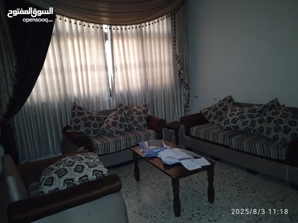 طقم كنب تفصيل مستعمل للبيع تسع مقاعد للبيع