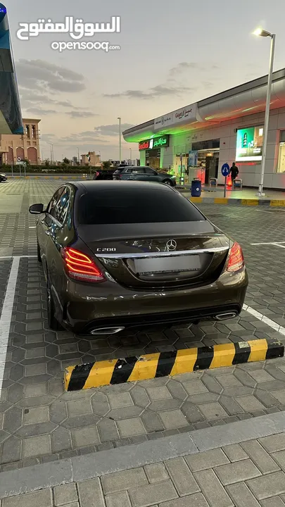 Mercedes C200 2016 Very clean