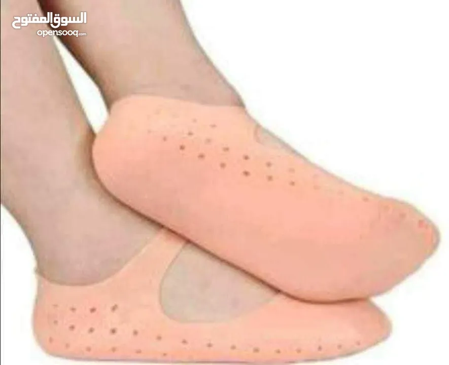 جوارب سيليكون للعنايه بالقدم الجوارب المطاطيه طبيه معالجة تششقات القدم جرابات يوجد اشكال متعدده