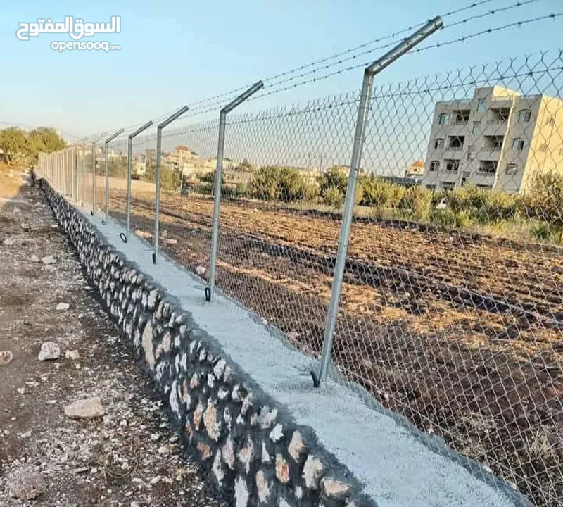 تشييك المزارع واستصلاح الأراضي الزراعيه