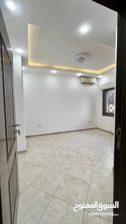 شقة دوبليكس غير مفروشة للإيجار  ( Property 38902 ) سنوي فقط