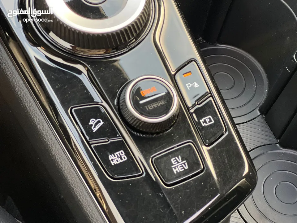كايا سبورتاج  GT-Line Plug In /2022  فل الفل فتحة سقف بانوراما  فل مسكر  Plug In 4x4 -  271Hp