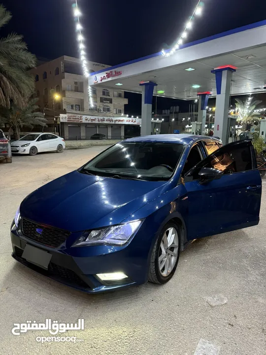 فقط 62 الف سيات ليون 2015 اتوماتيك ترخيص تامين سنة فل اضافات بحالة الشركة سيارة مميزة ونادرة