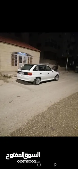اوبل استرا موديل 1993