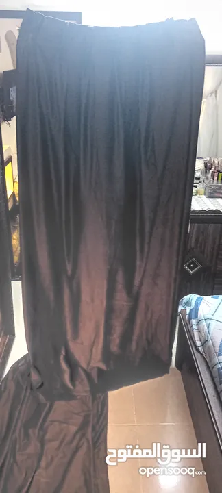 جوانب برادي لون بني مخمل شمواه شباك واحد
