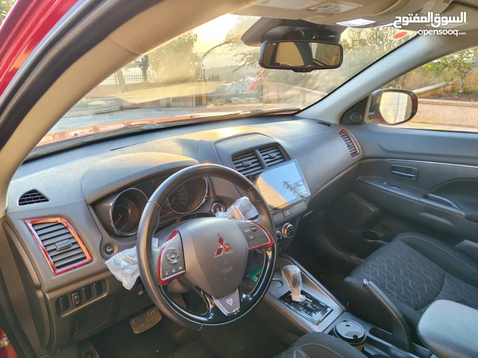 الوحش الياباني الفخم والانيق Mitsubishi ASX  2022 باللون المميز وبوضع الشركة