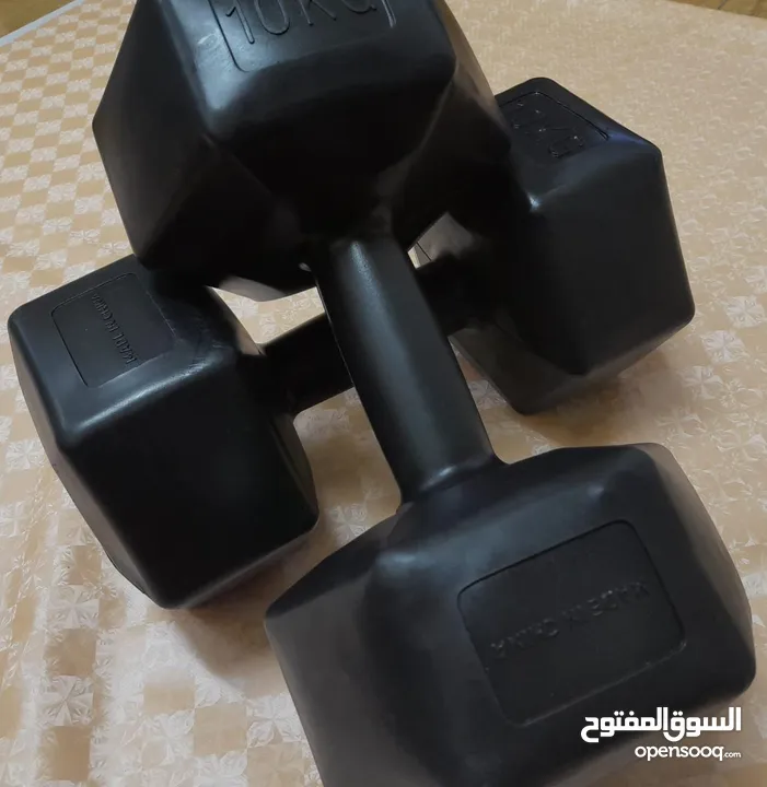 brand new 20 kg 18 kg 16 kg 14 kg dumbbells affordable price limited stock serious buyers only..