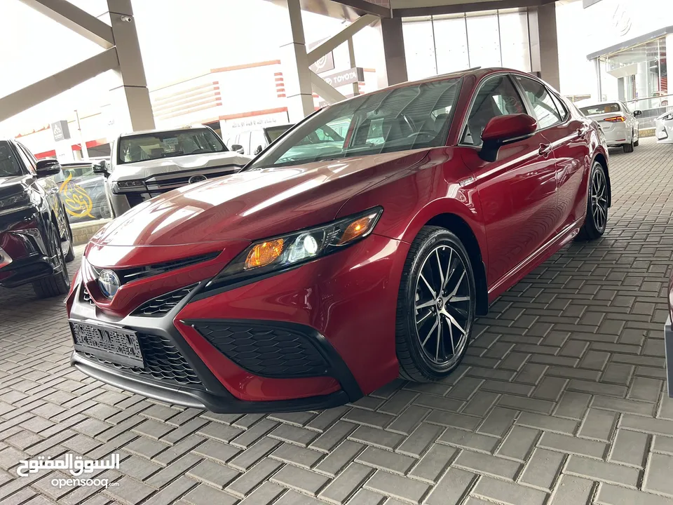 TOYOTA CAMRY S.E   ( معرض الحضر )