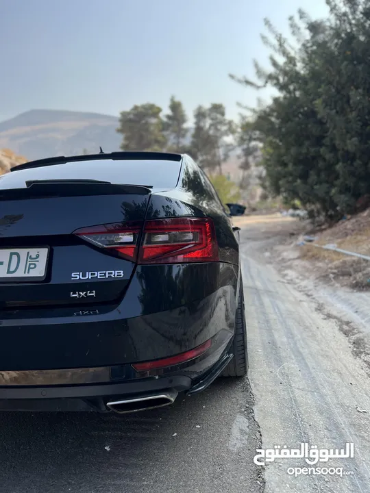سوبيرب 4*4