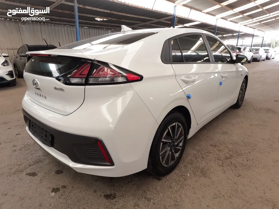 2020 Hyundai IONIQ ELECTRIC 