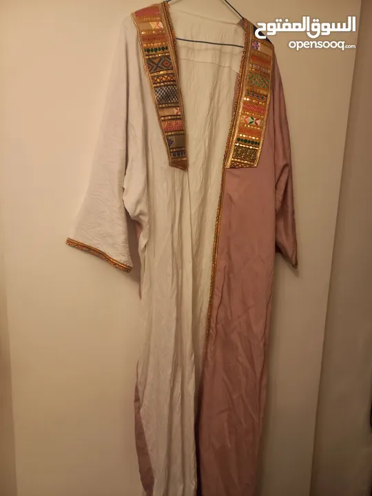 ملابس ستاتي جلابيات وعبايات