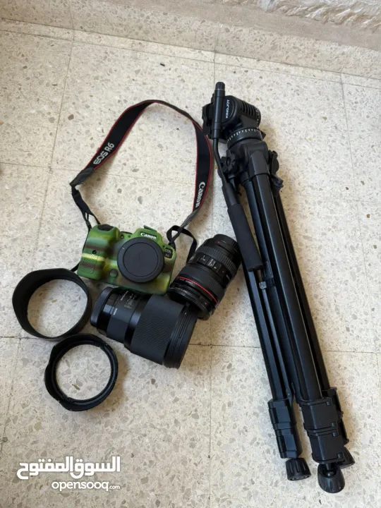 كميرا r6 وعدسات واكسسوارات استعمال بسيطة جدا