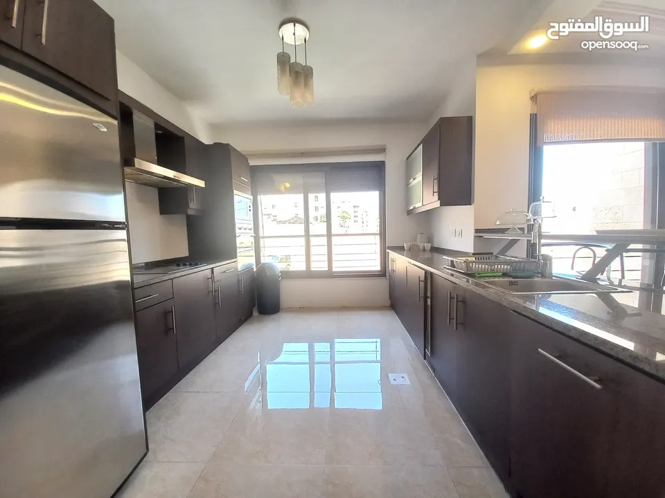 شقة مفروشة للإيجار في دير غبار  ( Property 33302 ) سنوي فقط