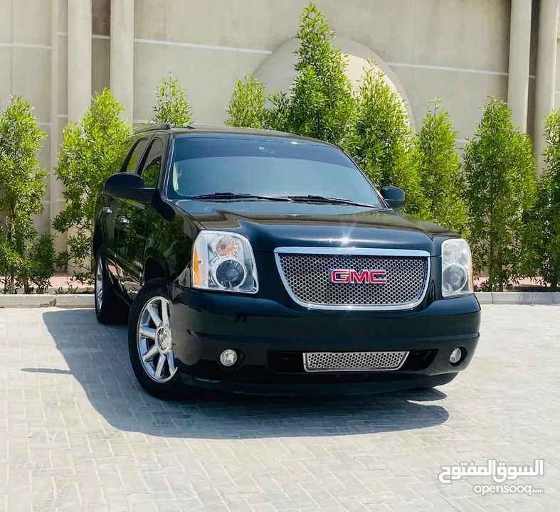 GMC يوكن دينالي  موديل 2009  خليجي  بحالا ممتازا