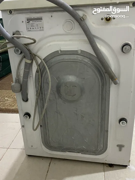 غساله Samsung بحاله الوكاله جيده جدا