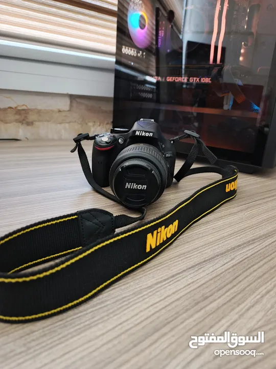 NIKON D5200