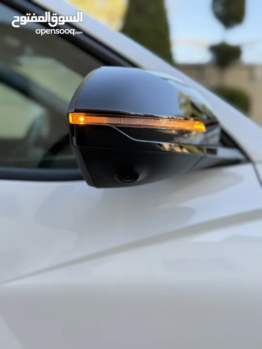 هونداي توسان NLine ترخيص 2023 محرك 1600 هايبرد plug in/يقطع على الشحنه 65 كيلو متر  271 حصان