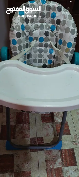 High chair for kids in excellent condition