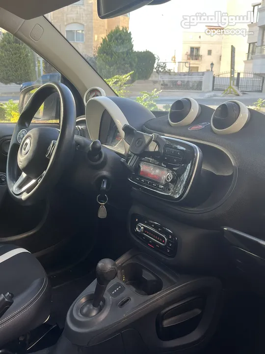 Smart fortwo 453 2018 low millage   شكل الجديد